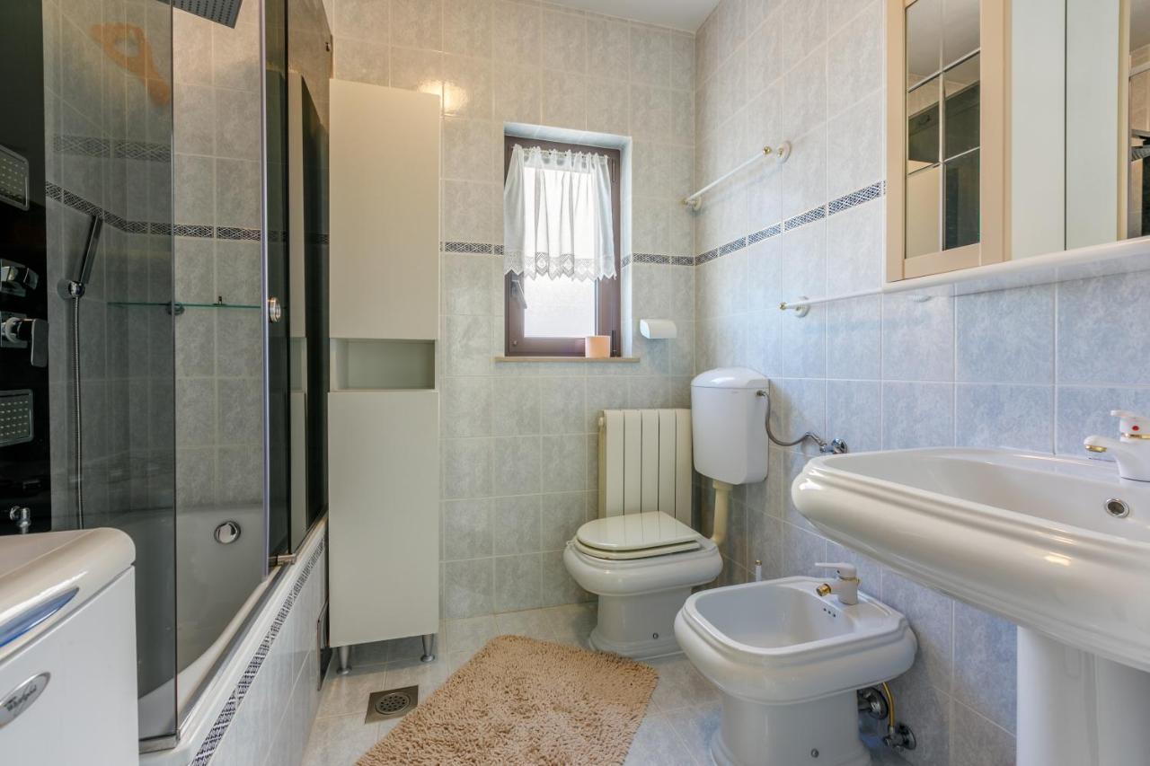 Apartment Eni Selce Luaran gambar