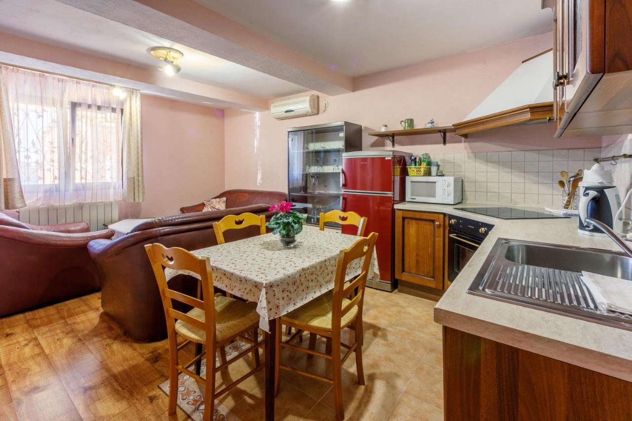 Apartment Eni Selce Luaran gambar