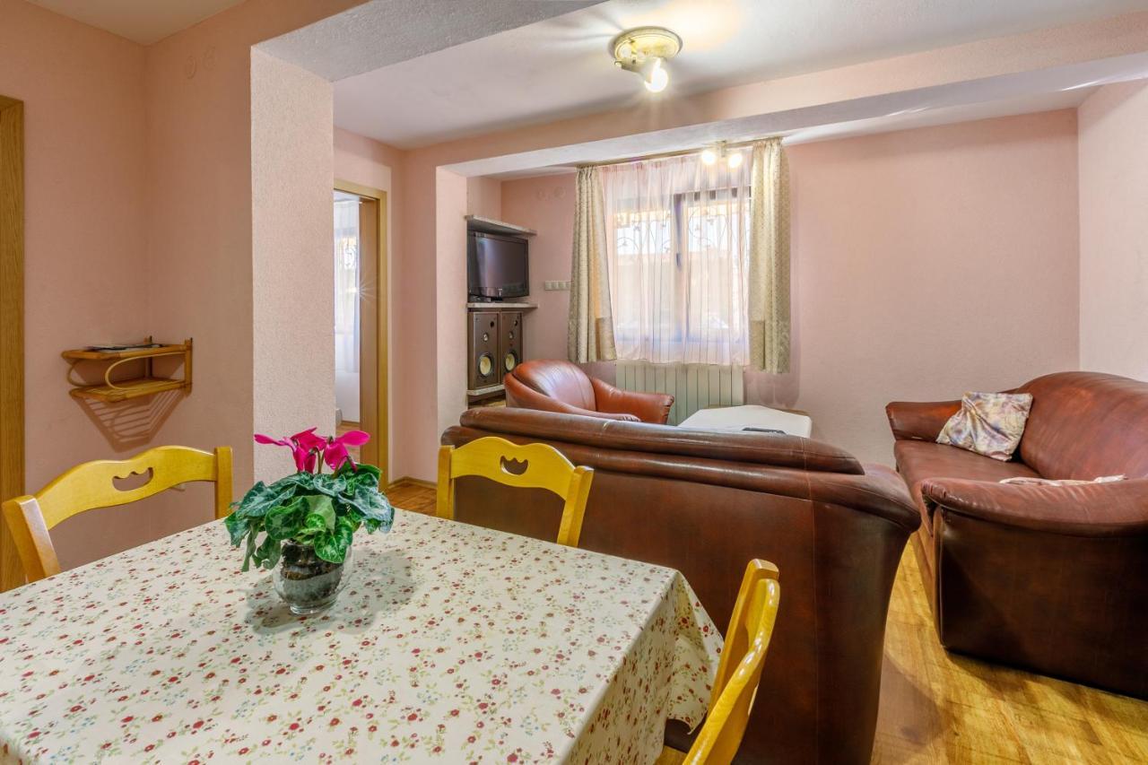 Apartment Eni Selce Luaran gambar